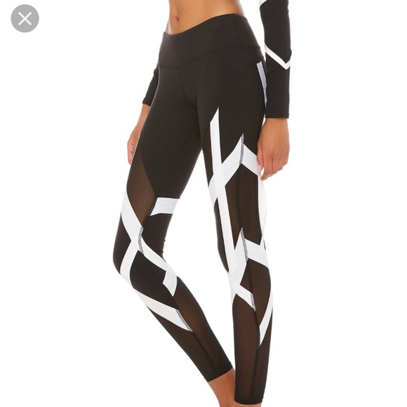 ALO High Waist Bandage Legging - Picture 2 of 3